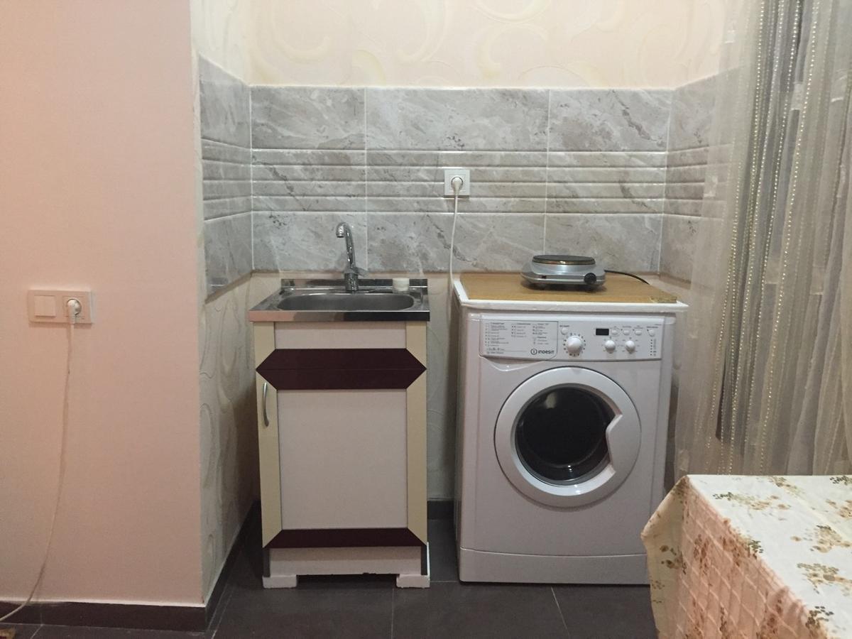 Apartment In Tbilisi Center Isk Home Exterior foto