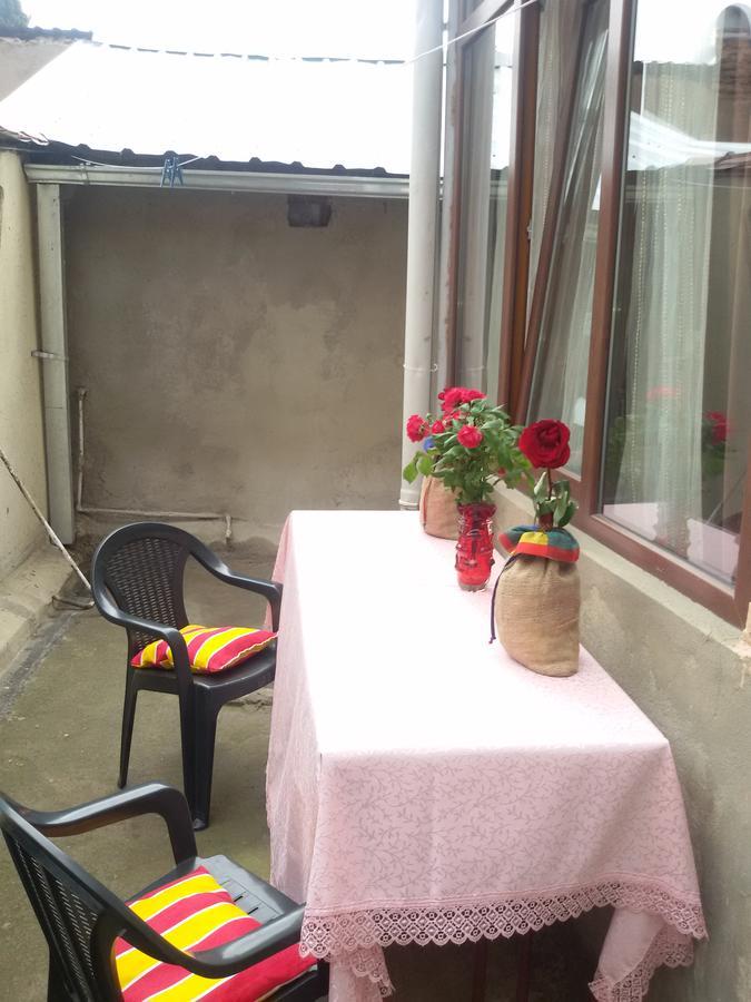 Apartment In Tbilisi Center Isk Home Exterior foto